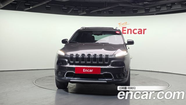 Jeep Cherokee 2.2 Diesel Limited 4WD — пробег 213 877 км — фото 3 из 5