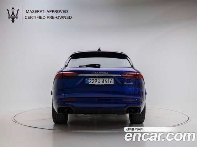 Maserati Grecale из Кореи Encar
