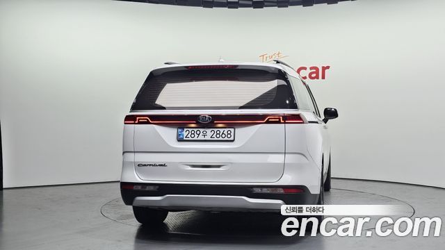 Kia Carnival из Кореи Encar