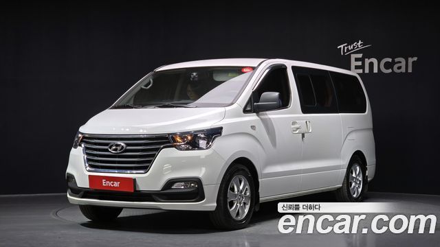 Hyundai Starex Urban 9-Seater Premium — пробег 60 286 км — фото 1 из 5