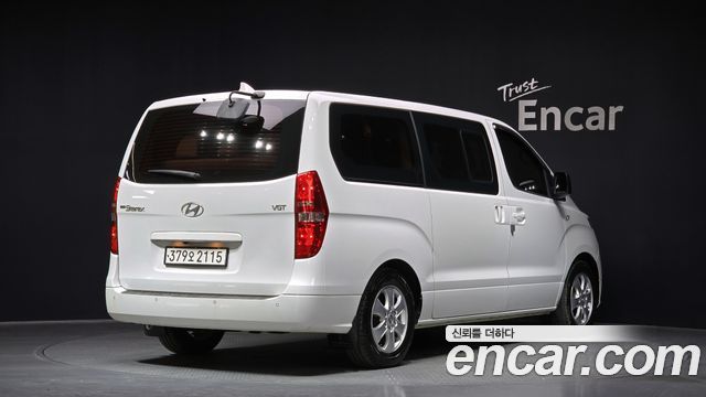 Hyundai Starex Urban 9-Seater Premium — пробег 60 286 км — фото 2 из 5