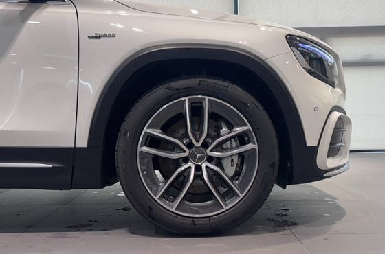 Mercedes-Benz GLB-Class AMG GLB35 4MATIC — пробег 3 000 км — фото 4 из 5