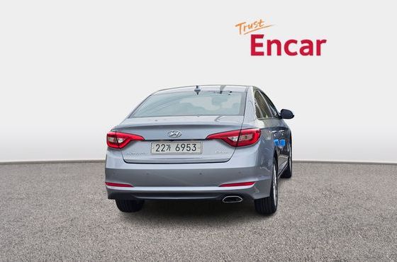 Hyundai Sonata 2.0 Smart — пробег 157 400 км — фото 4 из 5