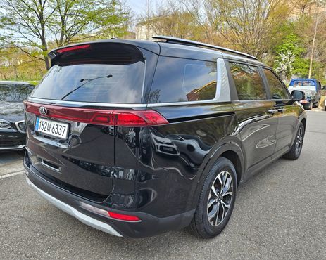Kia Carnival 9-Seater Prestige — пробег 99 799 км — фото 5 из 5