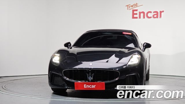 Maserati Gran Cabrio из Кореи Encar