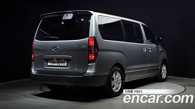 Hyundai Starex 11-Seater Wagon HVX VIP PACK — пробег 78 202 км — фото 2 из 5