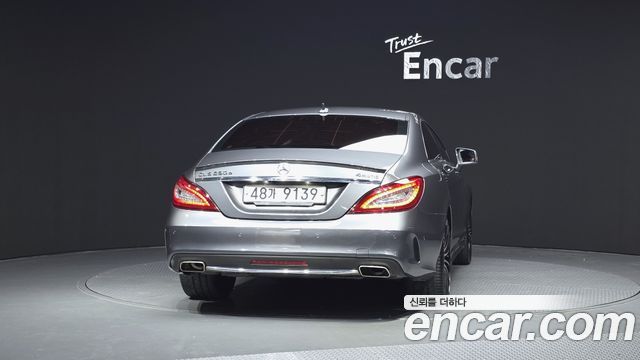 Mercedes-Benz CLS-Class CLS250 d 4MATIC AMG Line — пробег 37 446 км — фото 4 из 5