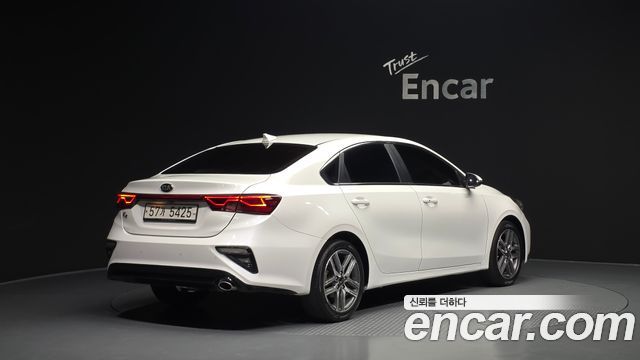 Kia K3 из Кореи Encar