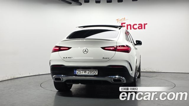 Mercedes-Benz GLE-Class GLE450d 4MATIC Coupe — пробег 8 455 км — фото 4 из 5