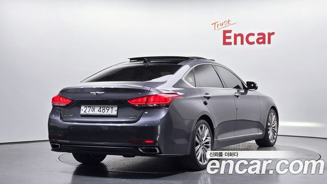 Hyundai Genesis из Кореи Encar