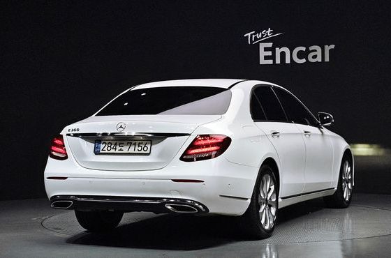 Mercedes-Benz E-Class E300 Exclusive — пробег 95 157 км — фото 2 из 5