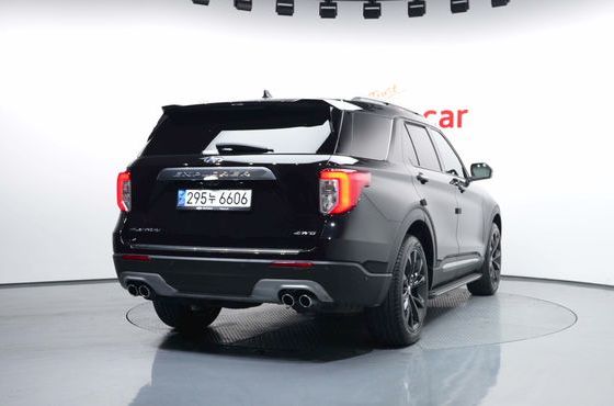 Ford Explorer 3.0 Platinum 4WD — пробег 30 040 км — фото 4 из 5