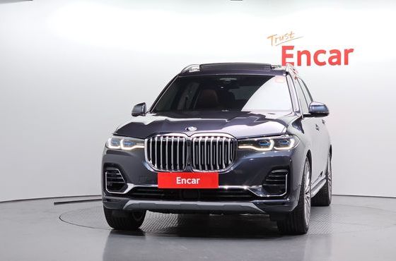 BMW X7 xDrive 30d Design Pure Excellent 6-Seater — пробег 148 843 км — фото 3 из 5