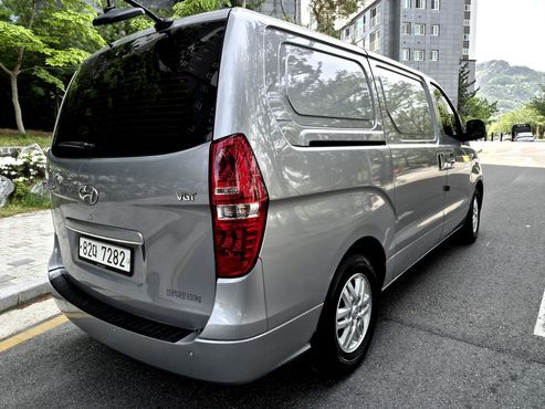 Hyundai Starex 3-Seater VAN Smart — пробег 142 570 км — фото 4 из 5