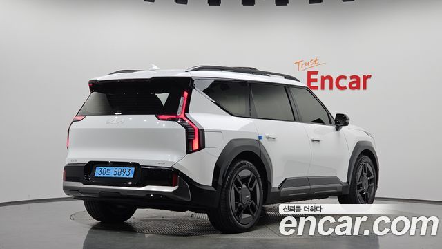 Kia EV9 из Кореи Encar