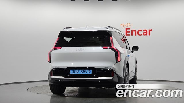 Kia EV9 из Кореи Encar