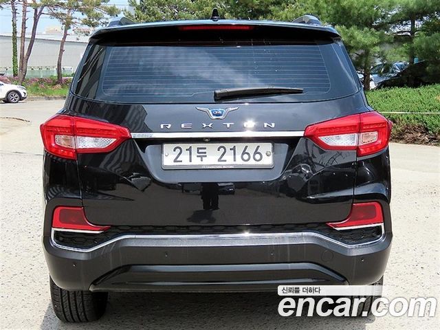 Ssangyong Rexton из Кореи Encar