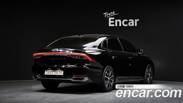 Hyundai Grandeur из Кореи Encar