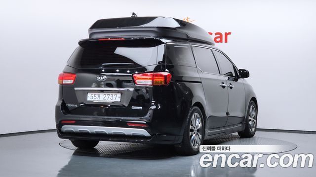 Kia Carnival из Кореи Encar