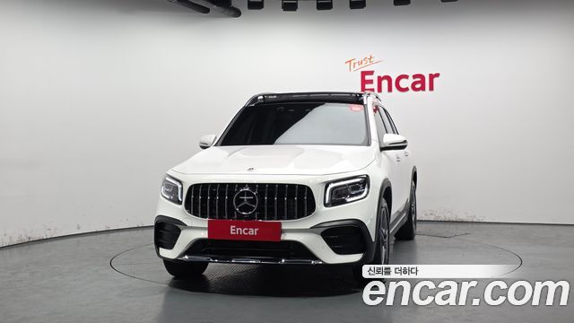 Mercedes-Benz GLB-Class GLB250 4MATIC — пробег 11 657 км — фото 3 из 5