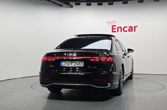 Audi A8 55 TFSI Quattro Premium LWB — пробег 13 675 км — фото 4 из 5