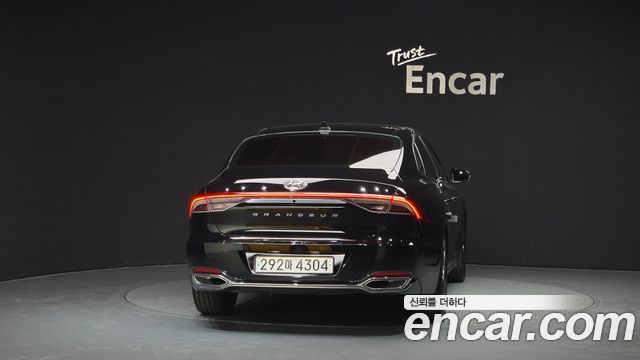 Hyundai Grandeur из Кореи Encar
