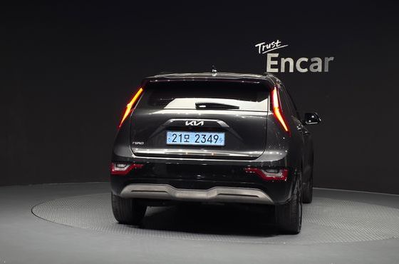 Kia Niro Earth — пробег 79 200 км — фото 4 из 5