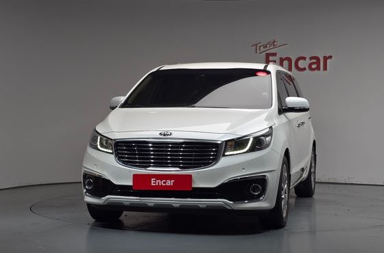 Kia Carnival 9-seater Prestige — пробег 70 367 км — фото 3 из 5