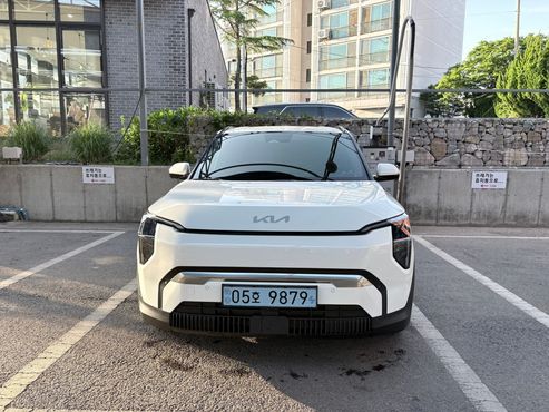 Kia EV3 Long Range 2WD Earth — пробег 150 км — фото 1 из 5