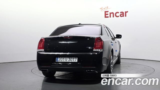 Chrysler 300C из Кореи Encar