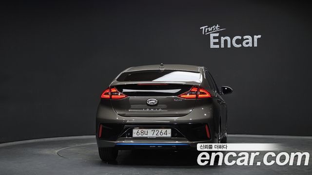Hyundai Ioniq из Кореи Encar