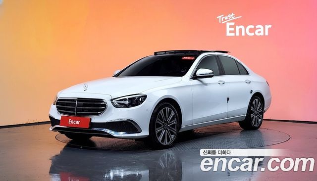 Mercedes-Benz E-Class из Кореи Encar