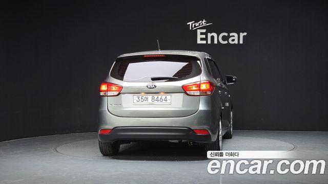 Kia Carens из Кореи Encar