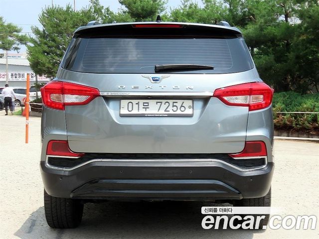 Ssangyong Rexton Diesel 2.2 2WD Eurasia Edition — пробег 154 227 км — фото 4 из 5