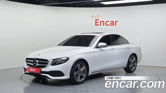 Mercedes-Benz E-Class из Кореи Encar