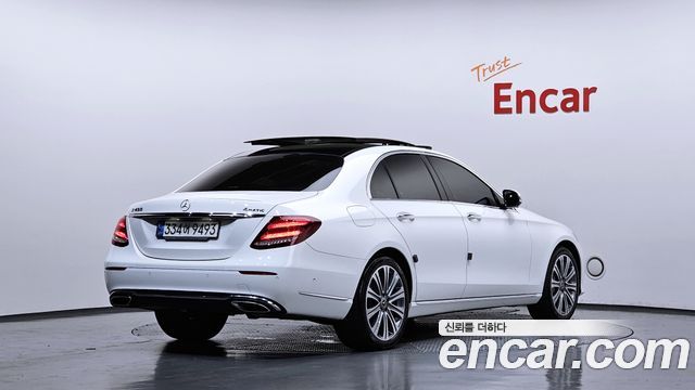Mercedes-Benz E-Class E450 4MATIC Exclusive — пробег 95 839 км — фото 2 из 5