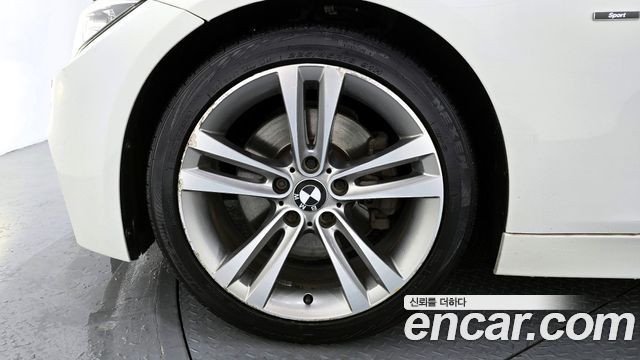 BMW 3-Series из Кореи Encar