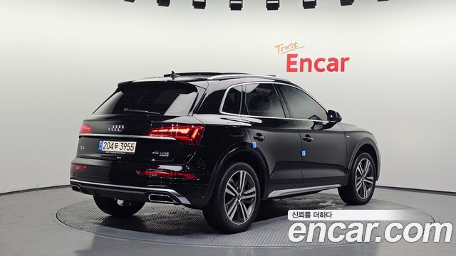 Audi Q5 45 TFSI Quattro Premium — пробег 27 326 км — фото 2 из 5