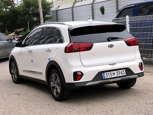 Kia Niro 1.6 HEV Prestige — пробег 59 895 км — фото 3 из 5