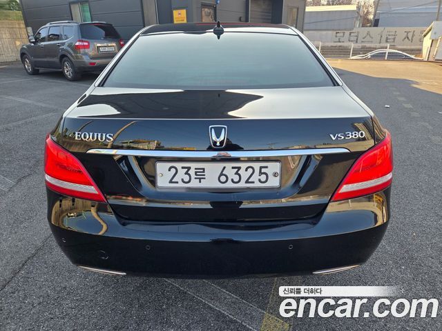 Hyundai Equus VS380 Premium — пробег 142 830 км — фото 2 из 5