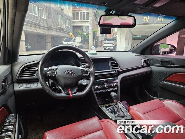 Hyundai AVANTE из Кореи Encar