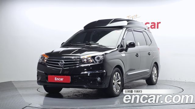 Ssangyong KORANDO 4WD Chateau 9-seater High-roof — пробег 48 028 км — фото 1 из 5