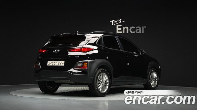 Hyundai Kona из Кореи Encar