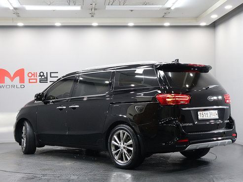Kia Carnival Gasoline 7-Seater Limousine President — пробег 138 425 км — фото 4 из 5