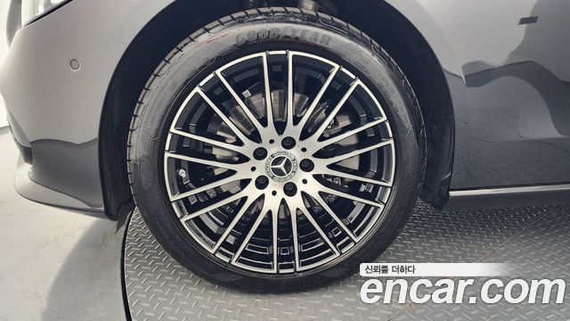Mercedes-Benz C-Class из Кореи Encar