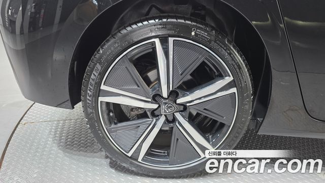 Peugeot 308 из Кореи Encar