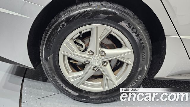 Hyundai Sonata 2.0 Premium — пробег 58 373 км — фото 5 из 5