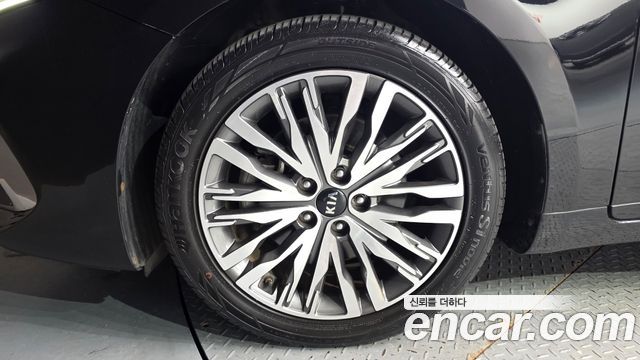 Kia K7 из Кореи Encar
