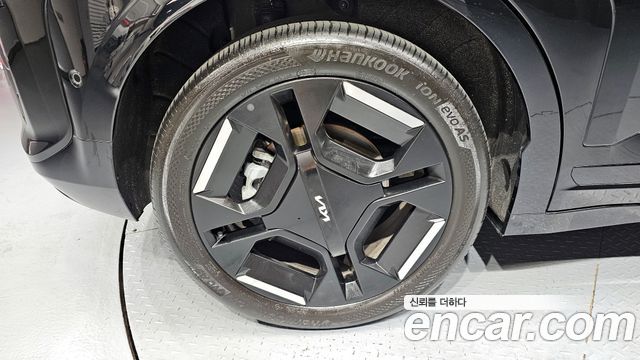 Kia EV3 из Кореи Encar