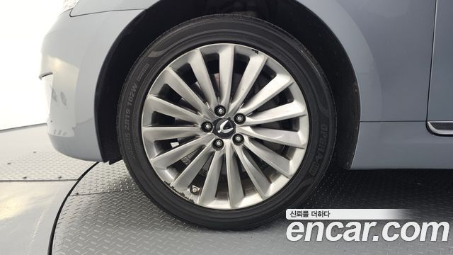 Hyundai Equus из Кореи Encar